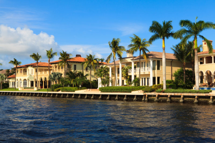 homes on the water